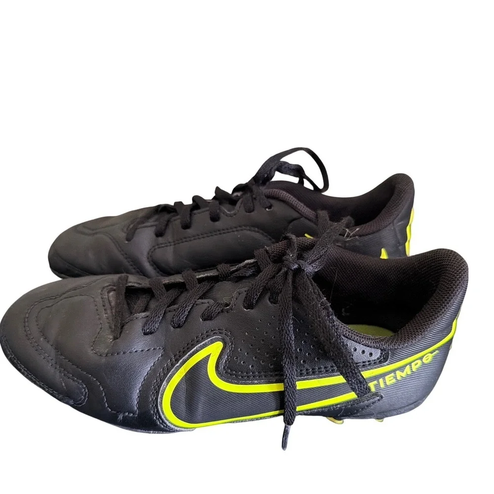 Nike Tiempo Black Yellow Kids Soccer Cleats Youth Size 5.5Y DA1334010